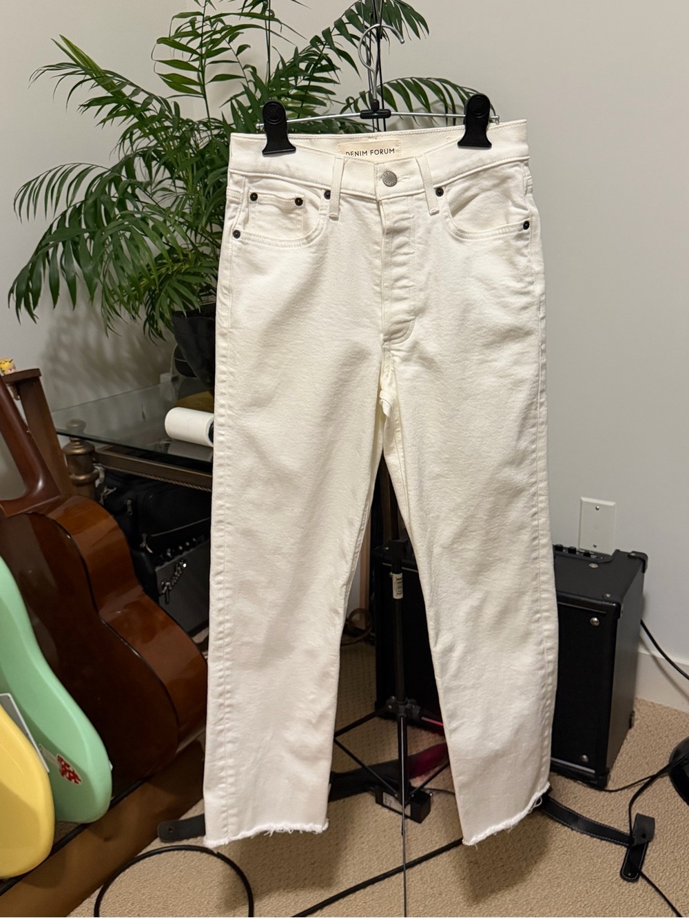 Aritzia Denim Forum White Straight Leg Jeans